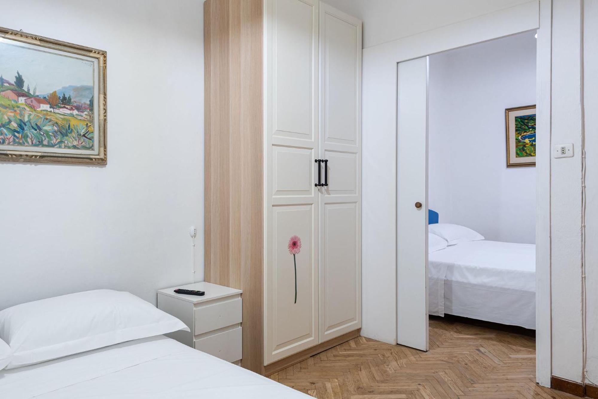 Unyca - Ampio Rifugio Per Famiglie A Firenze Appartement Buitenkant foto